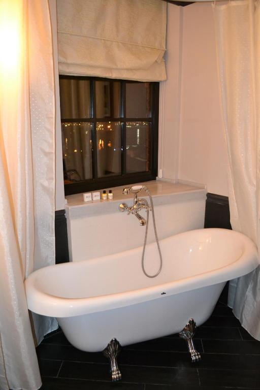 Piazza Boutique Hotel room 6